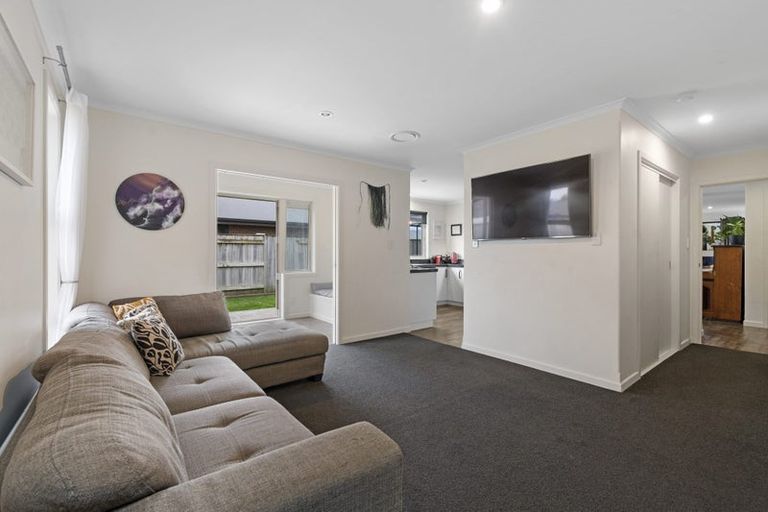 Photo of property in 32 Oak Crescent, Ashhurst, 4810