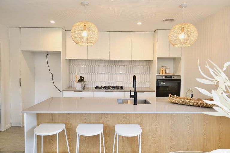 Photo of property in 2 Samuel Place, Terrace End, Palmerston North, 4410