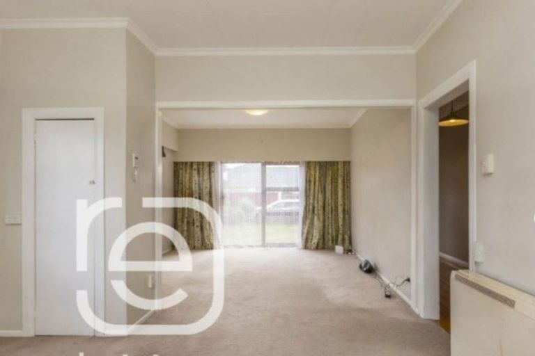 Photo of property in 61 Ararino Street, Trentham, Upper Hutt, 5018