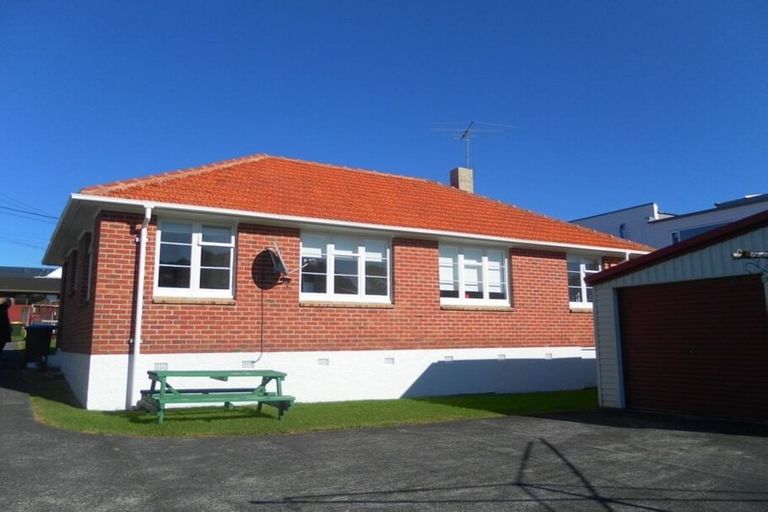 Photo of property in 39 Regina Street, Westmere, Auckland, 1022