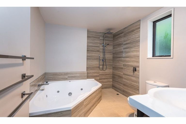 Photo of property in 37 Fern Drive, Halswell, Christchurch, 8025