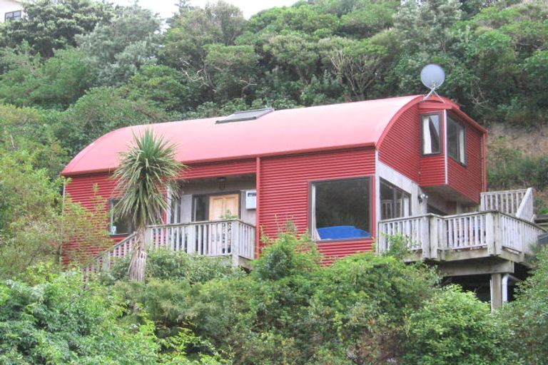Photo of property in 14 Tyne Street, Island Bay, Wellington, 6023