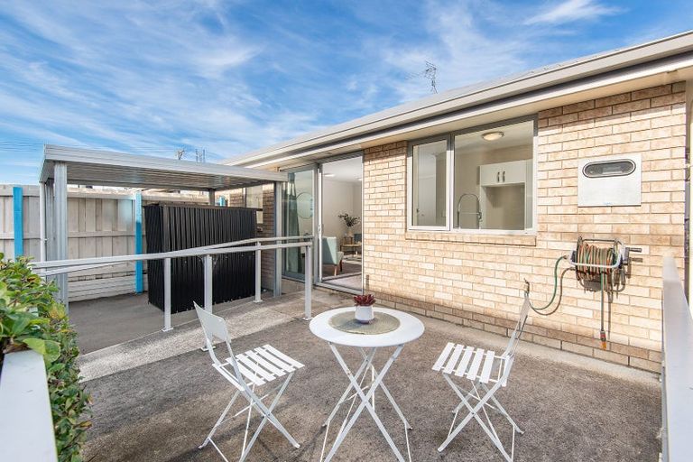 Photo of property in 2c Dey Street, Mosgiel, 9024