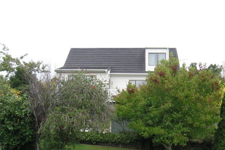 Photo of property in 5 Widmore Drive, Massey, Auckland, 0614
