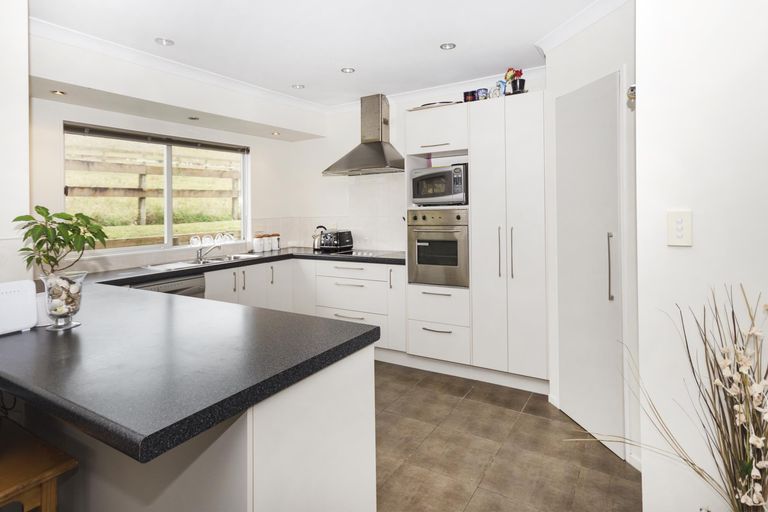 Photo of property in 118d Barnaby Road, Tuakau, 2121