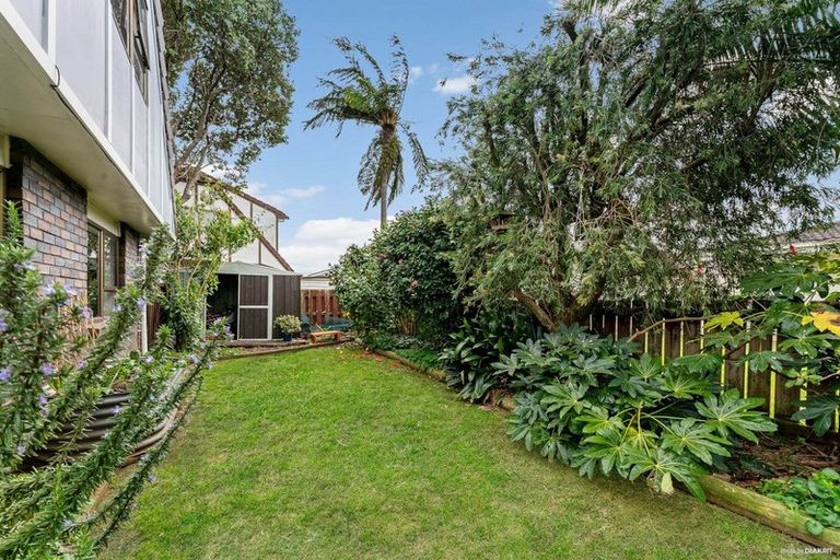 Photo of property in 4/87 Victoria Road, Papatoetoe, Auckland, 2025