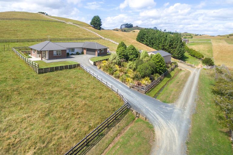 Photo of property in 118d Barnaby Road, Tuakau, 2121