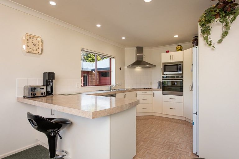 Photo of property in 68c Papaitonga Lake Road, Ohau, Levin, 5570