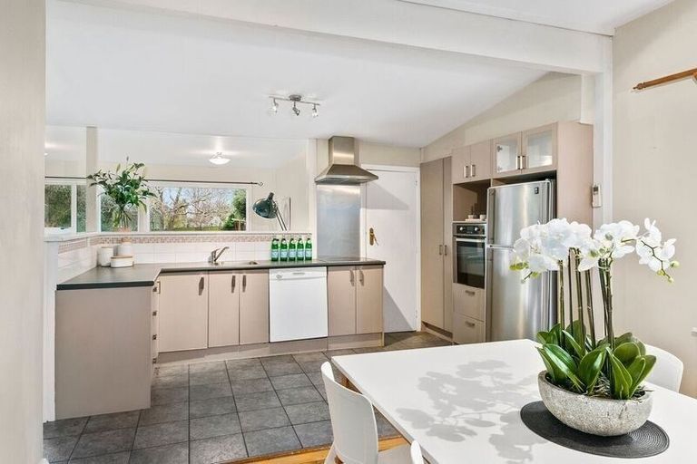 Photo of property in 152 Rutland Street, St Albans, Christchurch, 8052