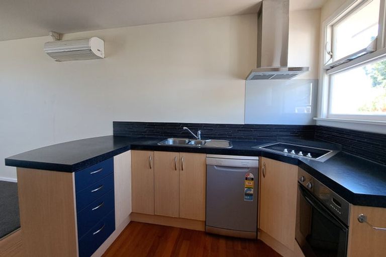 Photo of property in 18 Siddal Place, Richmond, Christchurch, 8013