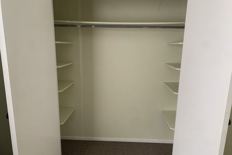 Photo of property in 20 Booth Crescent, Tuakau, 2121