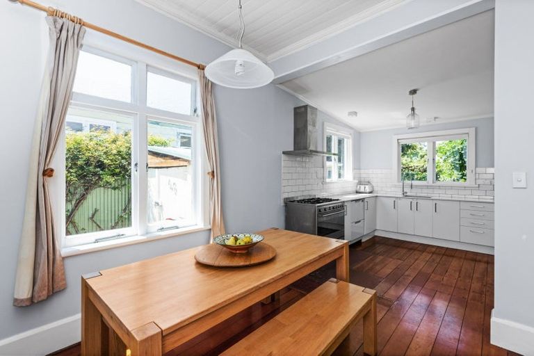 Photo of property in 23 Carnell Street, Napier South, Napier, 4110