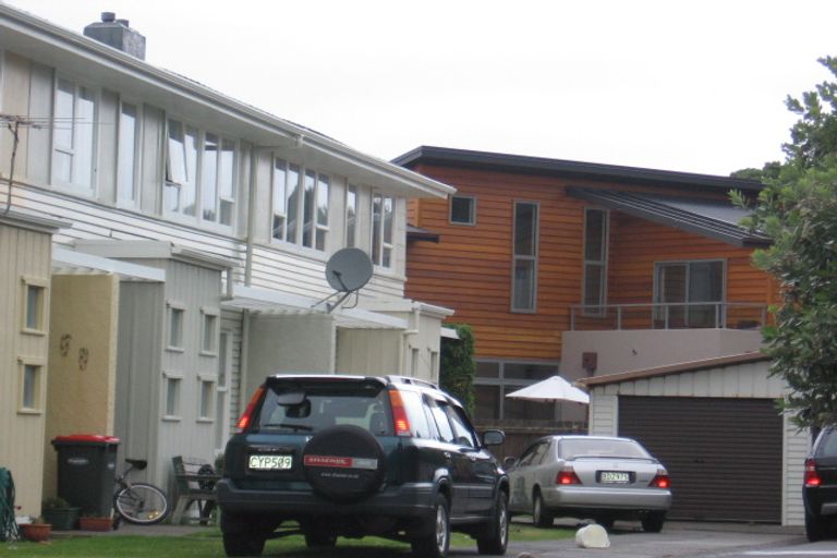 Photo of property in 15-21 Hector Street, Seatoun, Wellington, 6022