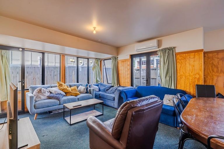 Photo of property in 2b Forth Street, North Dunedin, Dunedin, 9016