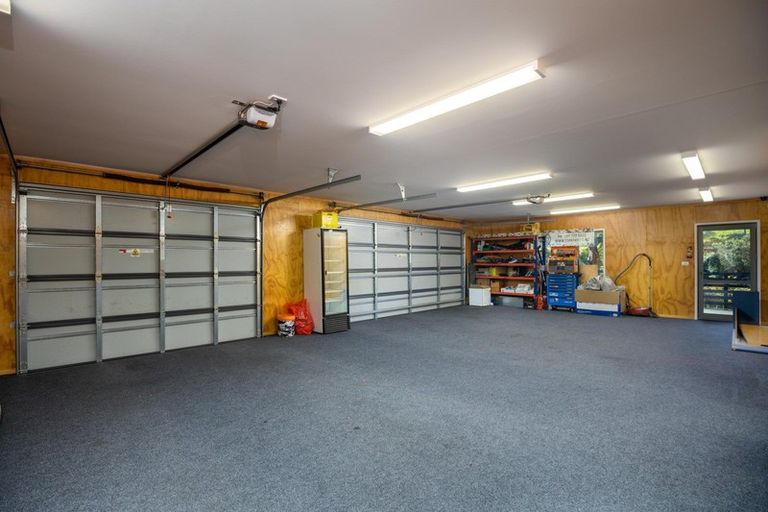 Photo of property in 9 Fernbrook Drive, Hurworth, New Plymouth, 4310