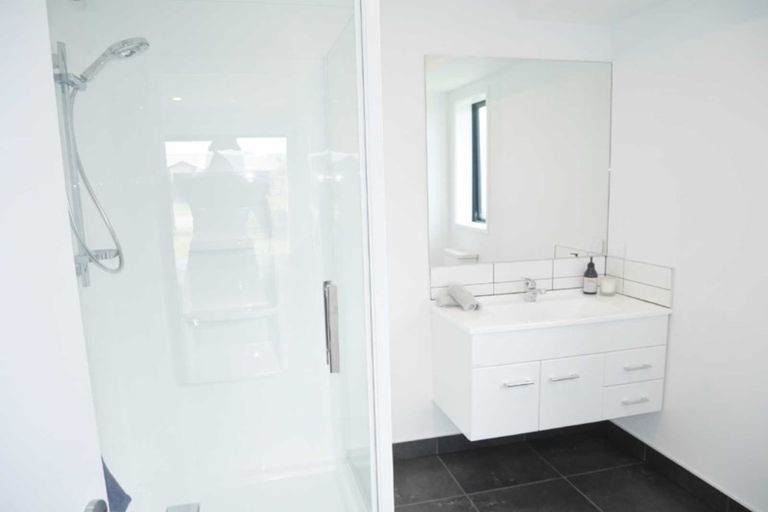 Photo of property in 9 Azara Way, Wigram, Christchurch, 8025