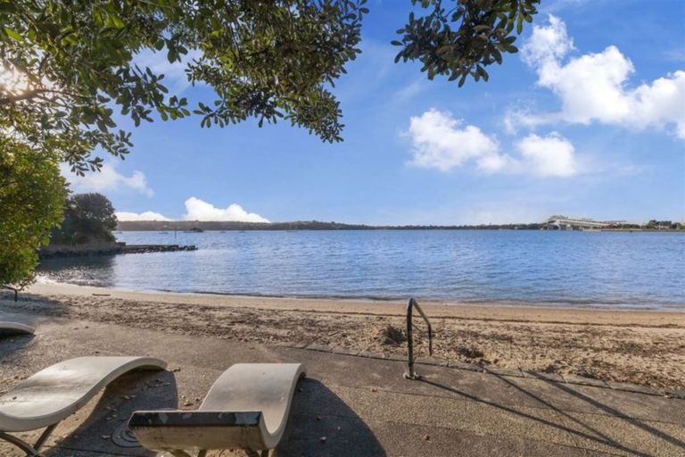 Photo of property in 12/2 Westwood Terrace, Saint Marys Bay, Auckland, 1011