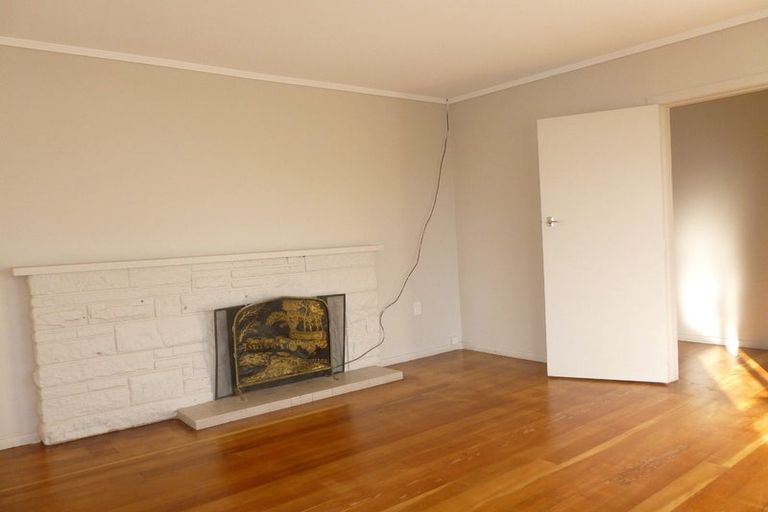 Photo of property in 17 Cricket Place, Melville, Hamilton, 3206