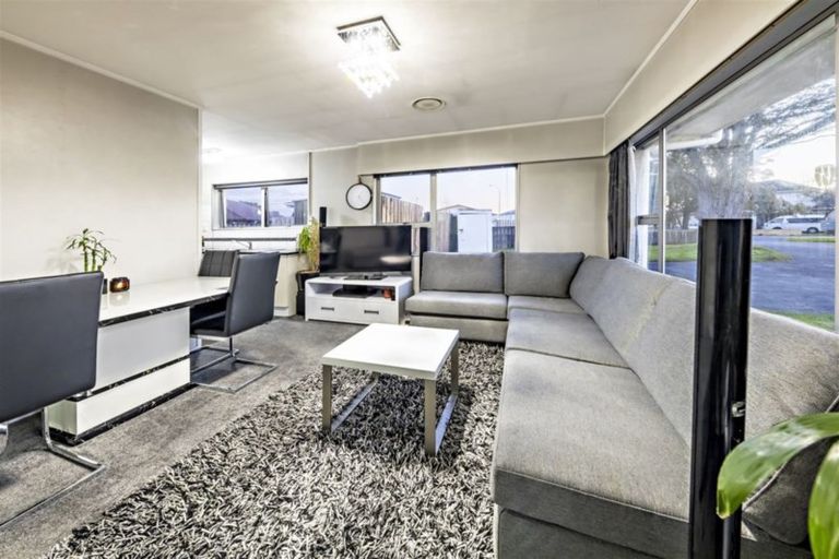 Photo of property in 10/97 Coronation Road, Papatoetoe, Auckland, 2025