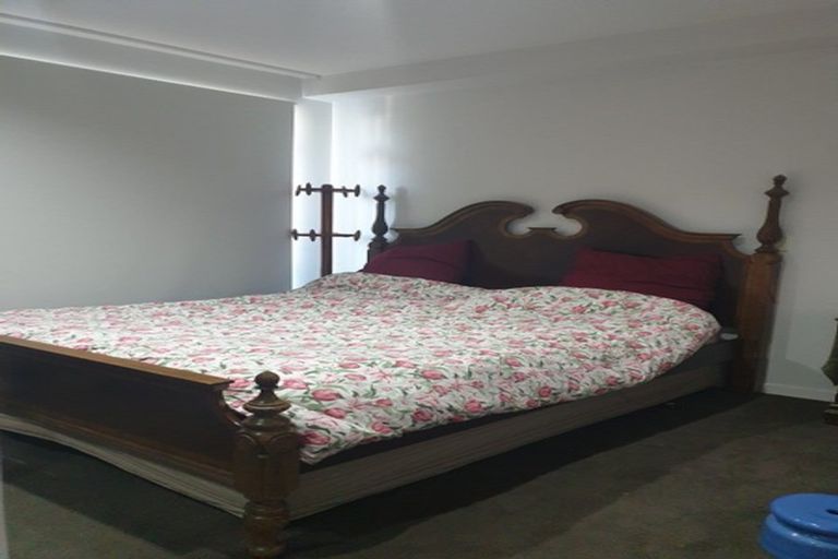 Photo of property in Seaview Apartments, 10b/4 Short Street, Auckland Central, Auckland, 1010