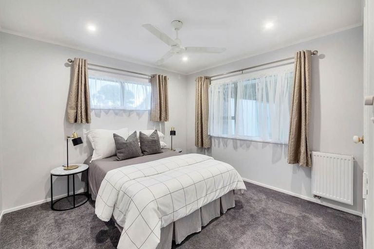 Photo of property in 4 Kegworth Place, Browns Bay, Auckland, 0630