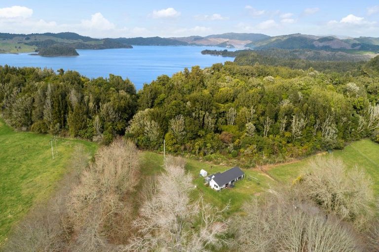 Photo of property in 21a Hamilton Road, Lake Rotoma, Rotorua, 3074