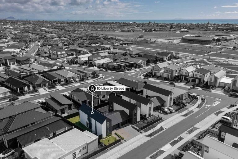 Photo of property in 10 Liberty Street, Papamoa, 3118