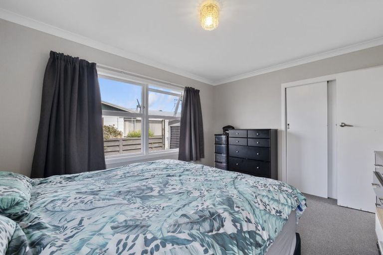 Photo of property in 5 Ngaio Place, Hawera, 4610