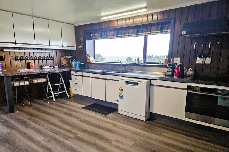 Photo of property in 61 Tinico Road, Kaka Point, Balclutha, 9271