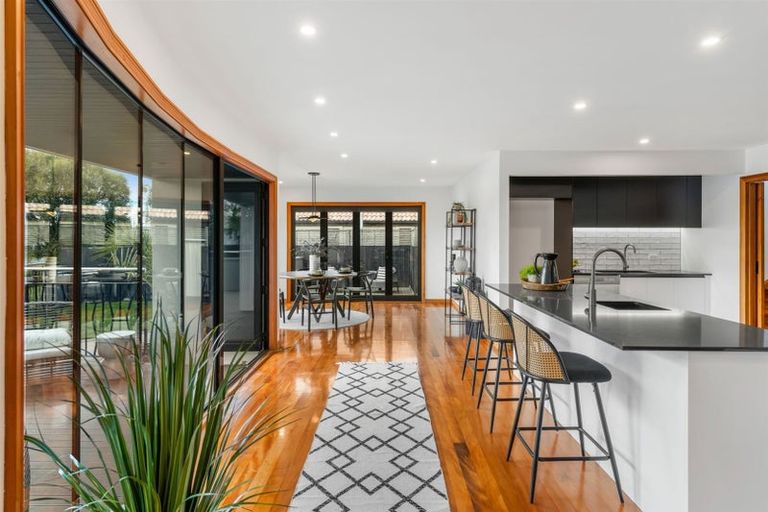 Photo of property in 15 Blarney Place, Casebrook, Christchurch, 8051