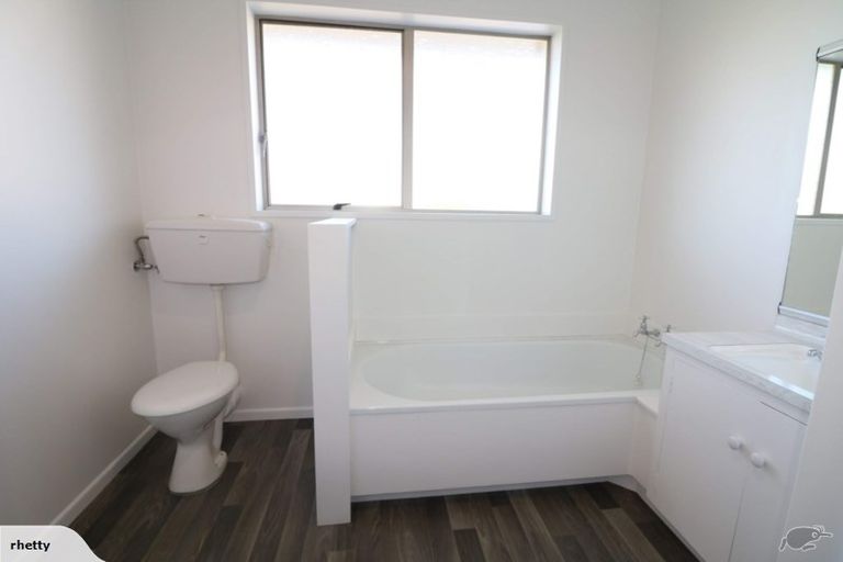 Photo of property in 1/105 North Street, Seaview, Timaru, 7910