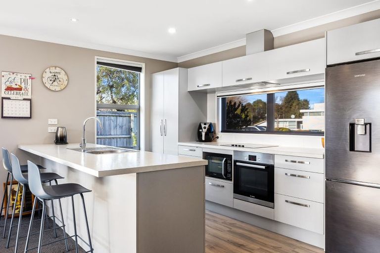 Photo of property in 1/24 Wairakei Road, Strowan, Christchurch, 8052