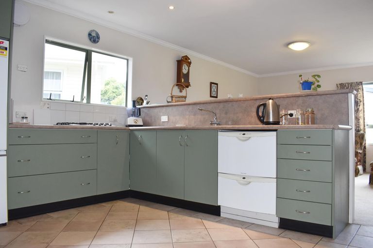 Photo of property in 225 Belvedere Road, Carterton, 5713