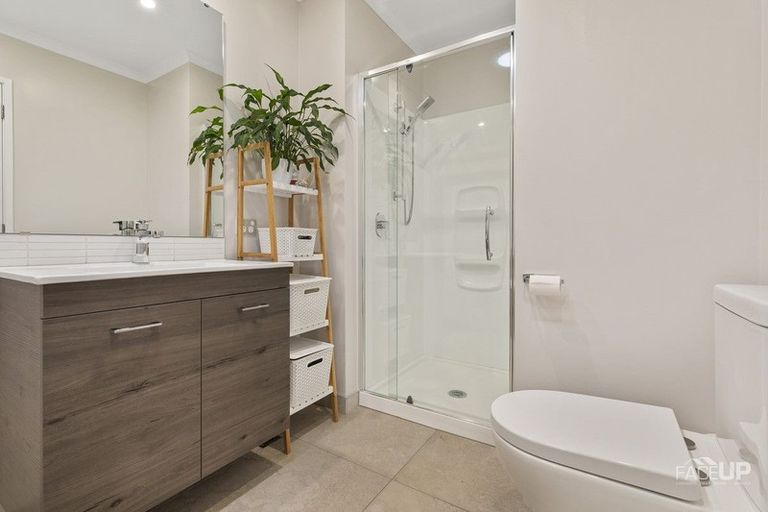 Photo of property in 20 Spotted Dove Road, Hobsonville, Auckland, 0616