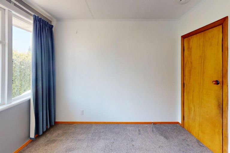 Photo of property in 41 Ellesmere Crescent, Highbury, Palmerston North, 4412