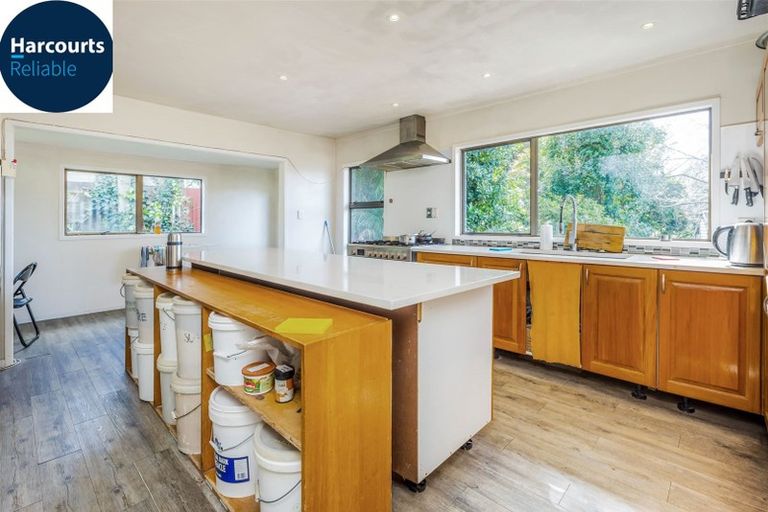 Photo of property in 5 Phoenix Place, Papatoetoe, Auckland, 2025