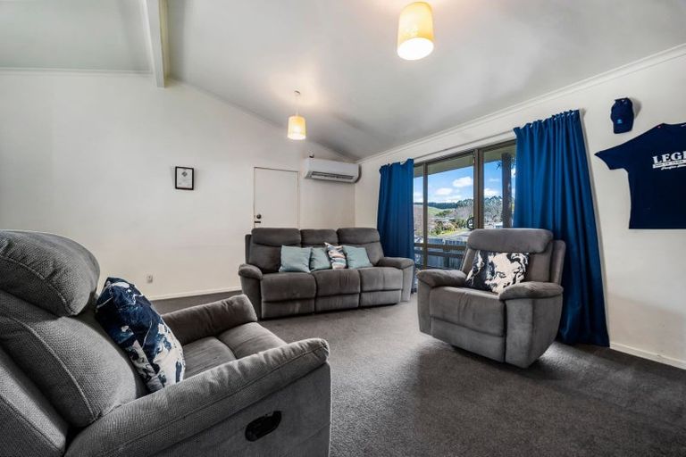 Photo of property in 7 Onyx Place, Pukehangi, Rotorua, 3015