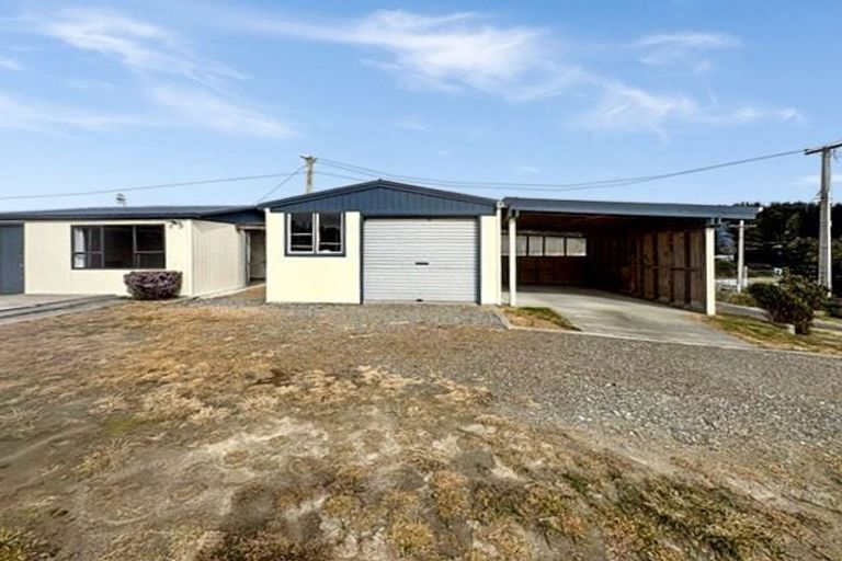 Photo of property in 37 Ruanui Street, Himatangi Beach, Foxton, 4891