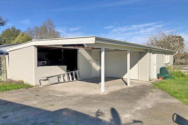 Photo of property in 1 Mcilraith Street, Darfield, 7510