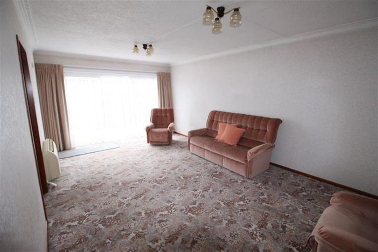 Photo of property in 10b Queen Street, Brighton, Dunedin, 9035