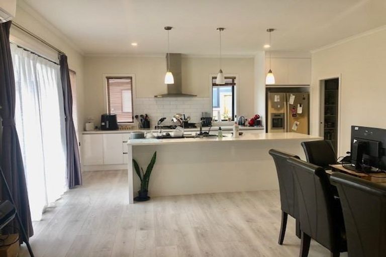 Photo of property in 13 Waikaka Place, Rototuna North, Hamilton, 3210