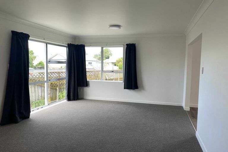 Photo of property in 31 Elliott Street, Taradale, Napier, 4112