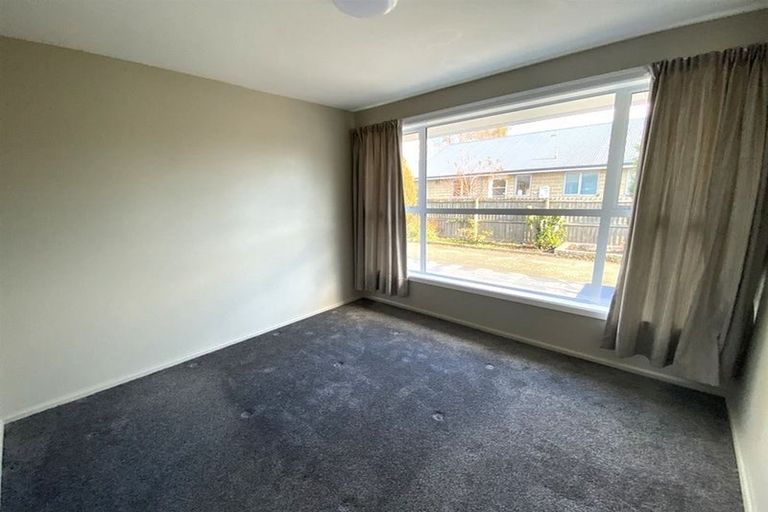 Photo of property in 22 Carruthers Street, Ilam, Christchurch, 8041