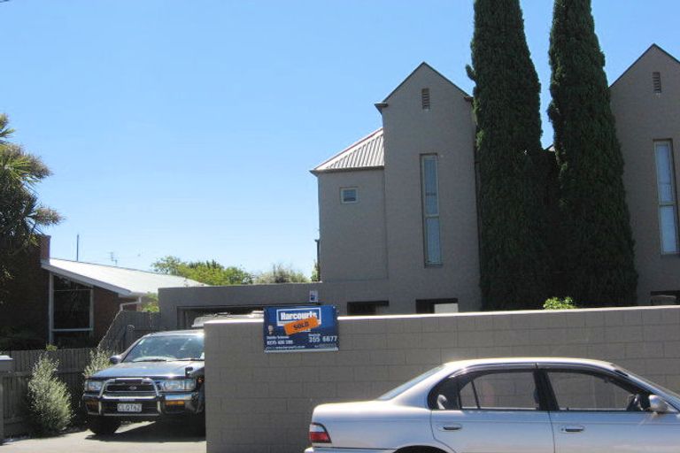 Photo of property in 1/105 Office Road, Merivale, Christchurch, 8014