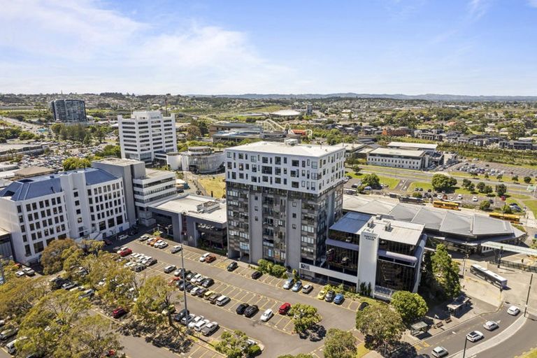 Photo of property in Twin Towers, 306/17 Putney Way, Manukau, Auckland, 2104