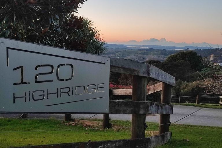 Photo of property in 120 Highridge Road, Clevedon, Papakura, 2582
