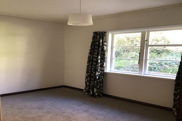 Photo of property in 71 Bombay Street, Ngaio, Wellington, 6035