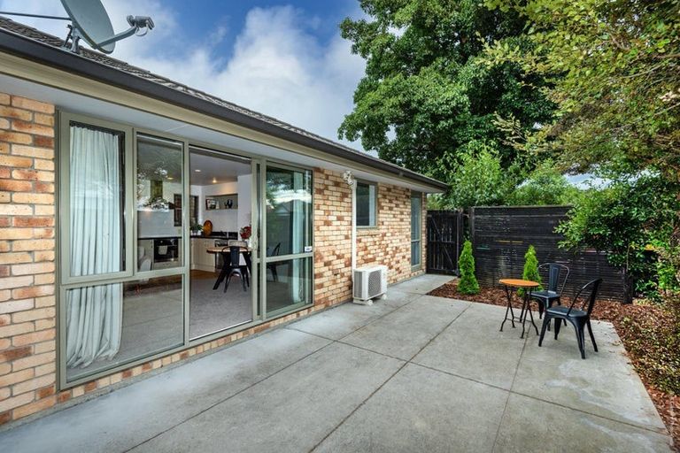 Photo of property in 16a Defoe Place, Waltham, Christchurch, 8023