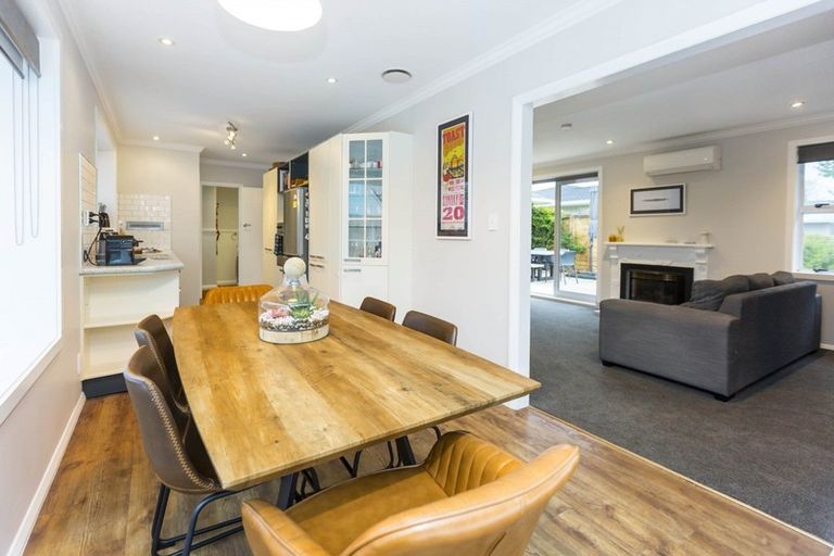 Photo of property in 46 Holdsworth Avenue, Trentham, Upper Hutt, 5018