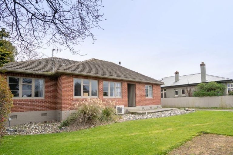 Photo of property in 16 Exmouth Street, Waverley, Invercargill, 9810